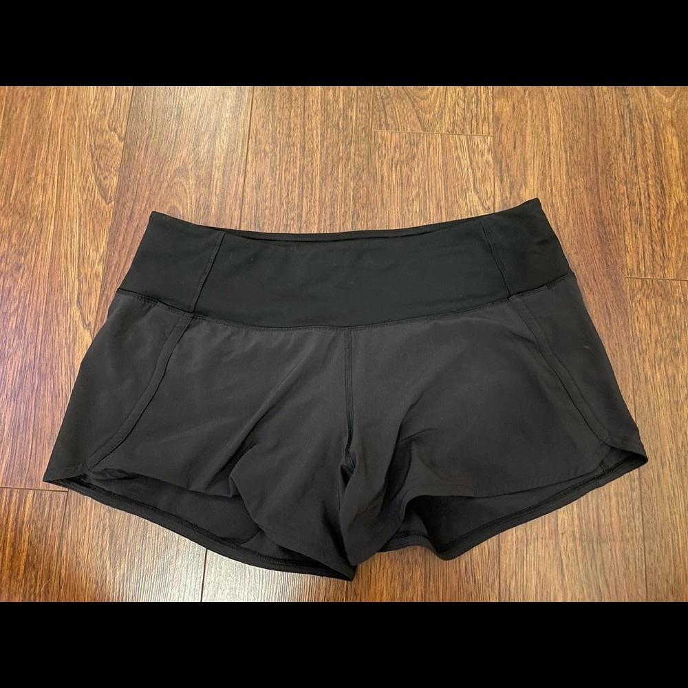 Lululemon Speed Up Mid-Rise Short 4 Inch